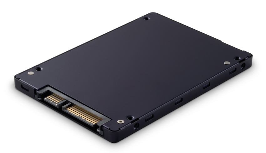 Samsung Solid State Drive - MZILS3T8HMLH-000D3