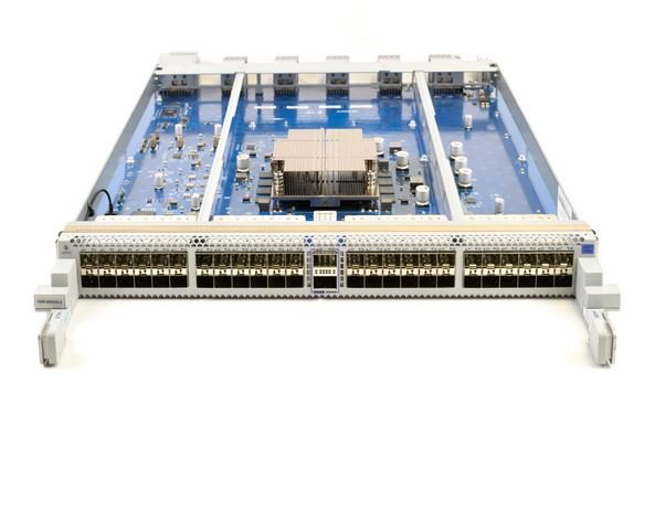Arista Product Image DCS-7500R-48S2CQ-LC