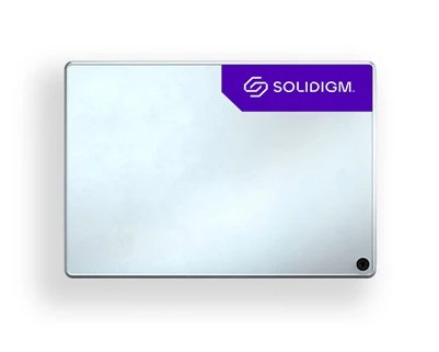 Solidigm Product Image SBFPF2BU076T001