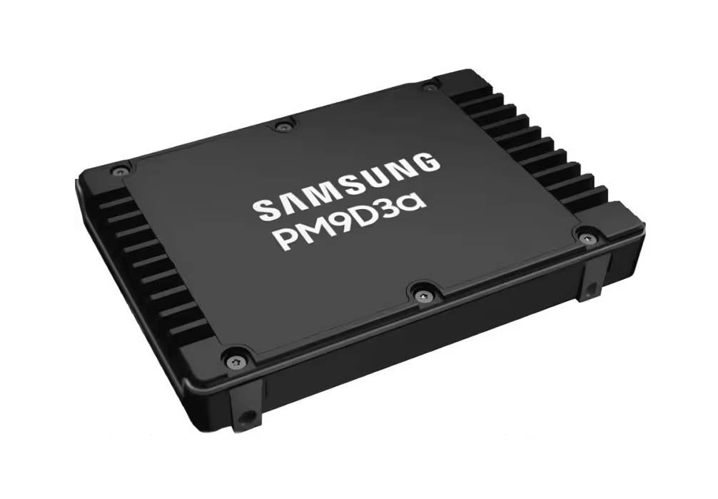 Samsung 15.36TB PCI Express 5.0 x4 Solid State Drive (SSD) - MZWL615THBLF-00AW7