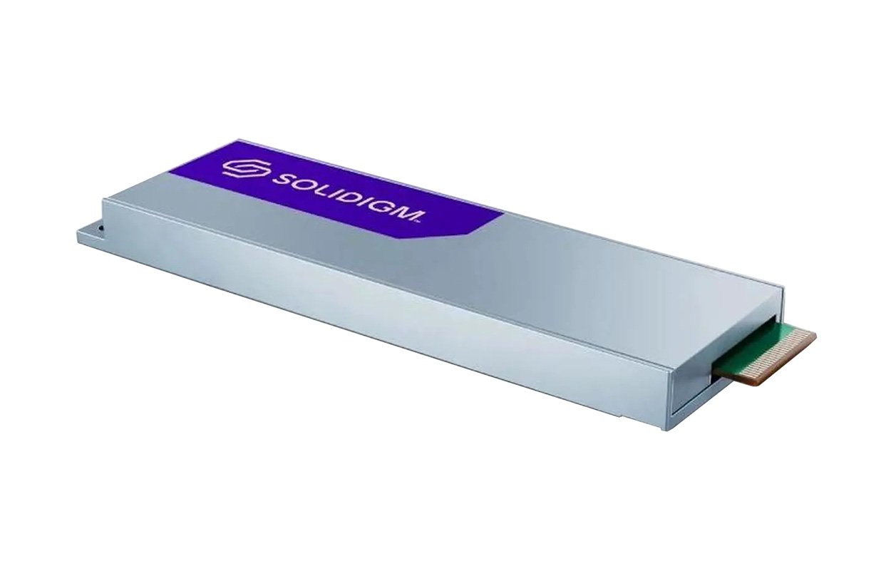 Solidigm D7-P5520 7.68TB PCIe 4.0 x4 E1.S Solid State Drive (SSD) - SSDPFUKX076T11Z