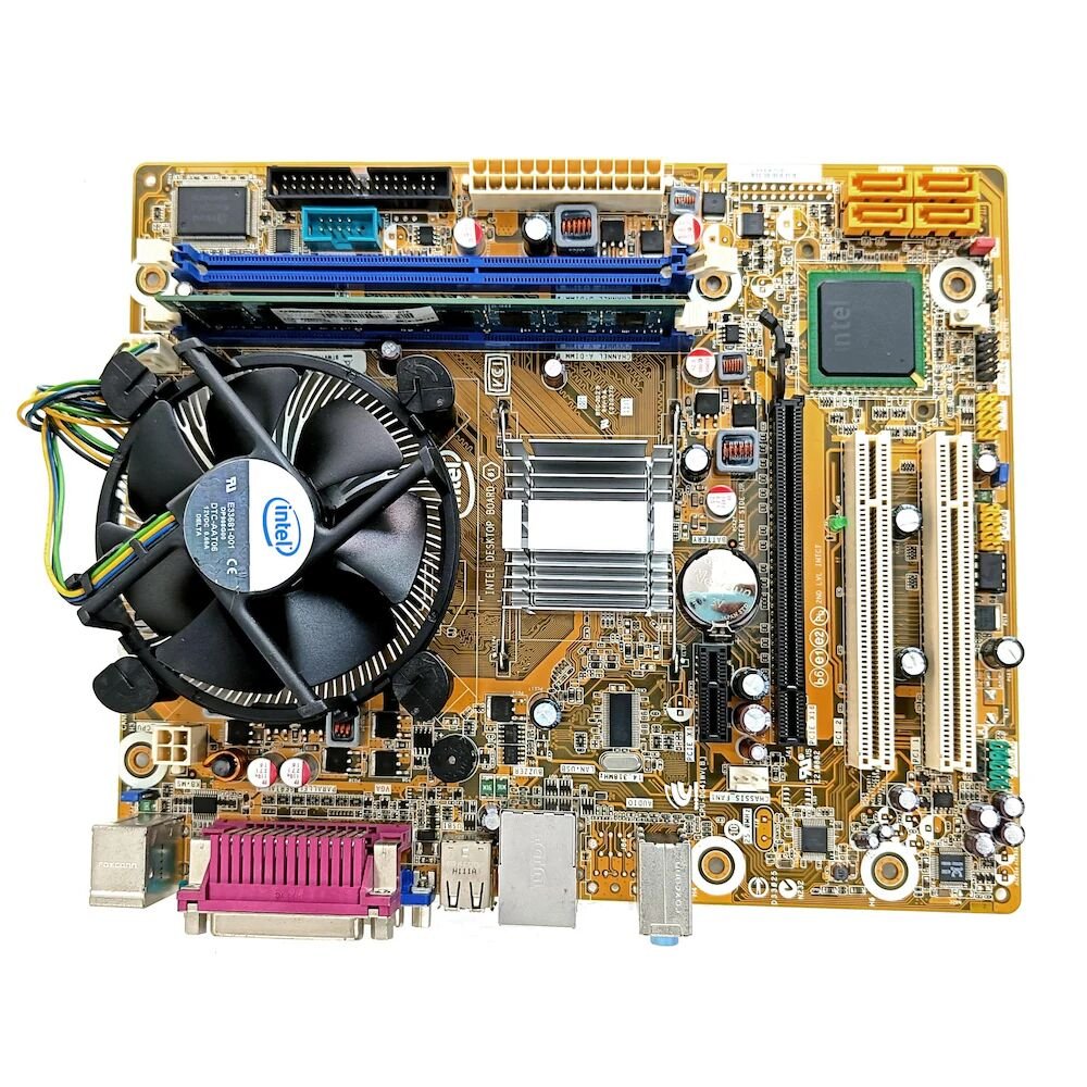 Intel Desktop Motherboard - C82204-102