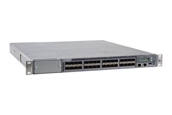Juniper EX4550 Network Switch - EX4550-32F-AFI